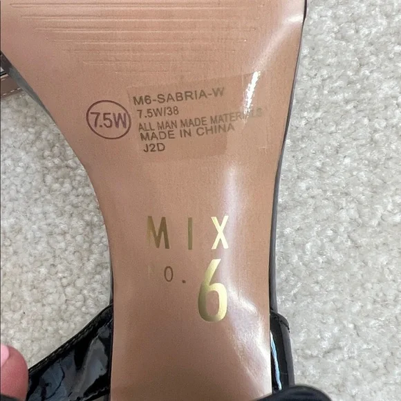 NWOT Mix No. 6 Sandals - Picture 3 of 8